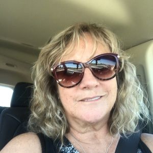 Meet your Posher, Trish